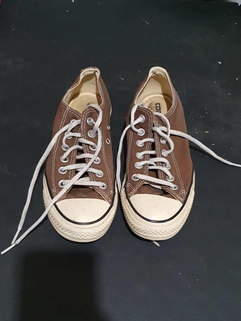 Converse Brown Canvas Low-Top Sneakers